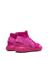 fuchsia Sportschuhe von adidas