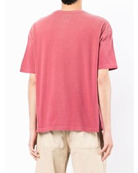 fuchsia T-Shirt mit einem Rundhalsausschnitt von VISVIM