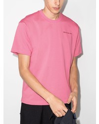 fuchsia T-Shirt mit einem Rundhalsausschnitt von adidas