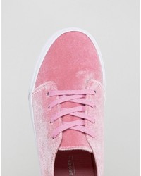 fuchsia Turnschuhe von Asos