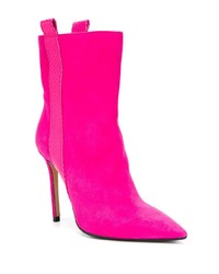 fuchsia Wildleder Stiefeletten von The Seller