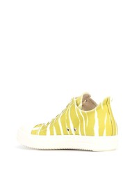 gelbe bedruckte niedrige Sneakers von Rick Owens DRKSHDW