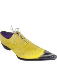 gelbe Brogues