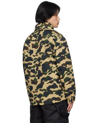 gelbe Camouflage Daunenjacke von BAPE