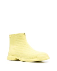 gelbe Chelsea Boots aus Leder von Camper