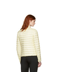 gelbe Daunenjacke von Moncler