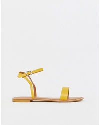 gelbe flache Sandalen aus Leder von ASOS DESIGN