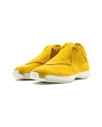 gelbe hohe Sneakers von Jordan