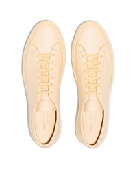 gelbe Leder niedrige Sneakers von Common Projects