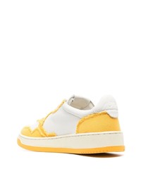 gelbe Leder niedrige Sneakers von AUTRY