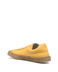 gelbe Leder niedrige Sneakers von Camper