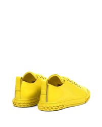 gelbe Leder niedrige Sneakers von Giuseppe Zanotti