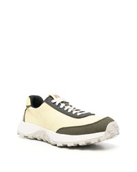 gelbe Leder niedrige Sneakers von Camper