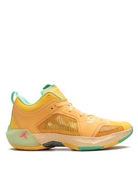 gelbe Leder niedrige Sneakers von Jordan