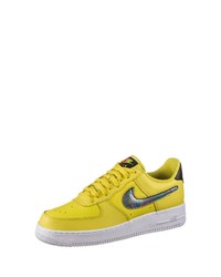 gelbe Leder niedrige Sneakers von Nike Sportswear