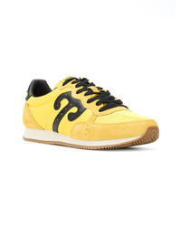 gelbe Leder niedrige Sneakers von Wushu