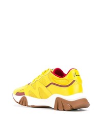 gelbe Leder Sportschuhe von Versace