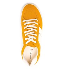 gelbe niedrige Sneakers von OSKLEN
