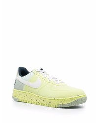 gelbe niedrige Sneakers von Nike