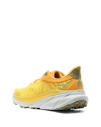 gelbe niedrige Sneakers von Hoka One One