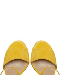 gelbe Samt Sandaletten von PoiLei