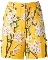 gelbe Shorts mit Blumenmuster von Dolce & Gabbana
