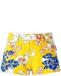 gelbe Shorts mit Blumenmuster von P.A.R.O.S.H.