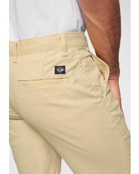 gelbe Shorts von Dockers