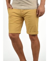 gelbe Shorts von Redefined Rebel