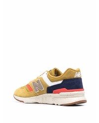 gelbe Sportschuhe von New Balance