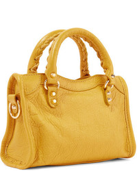gelbe Taschen von Balenciaga