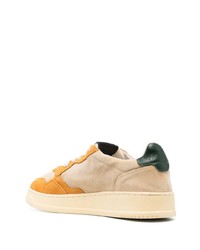 gelbe Wildleder niedrige Sneakers von AUTRY