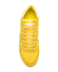 gelbe Wildleder niedrige Sneakers von Philippe Model