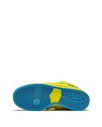 gelbe Wildleder niedrige Sneakers von Nike