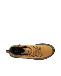 gelbe Winterschuhe von Whistler