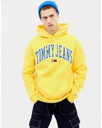 gelber bedruckter Pullover mit einem Kapuze von Tommy Jeans