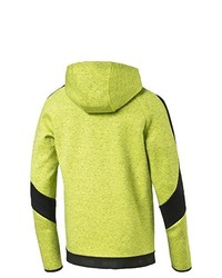 gelber Pullover mit einem Kapuze von Puma