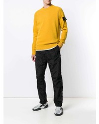 gelber Pullover mit einem Rundhalsausschnitt von Stone Island