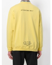 gelbes bedrucktes Sweatshirt von Adaptation