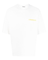 gelbes bedrucktes T-Shirt mit einem Rundhalsausschnitt von a paper kid