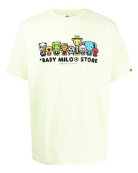 gelbes bedrucktes T-Shirt mit einem Rundhalsausschnitt von *BABY MILO® STORE BY *A BATHING APE®