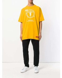 gelbes bedrucktes T-Shirt mit einem Rundhalsausschnitt von Heron Preston