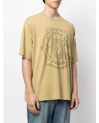 gelbes bedrucktes T-Shirt mit einem Rundhalsausschnitt von Marcelo Burlon County of Milan