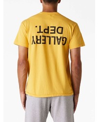 gelbes bedrucktes T-Shirt mit einem Rundhalsausschnitt von GALLERY DEPT.