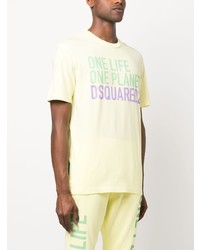 gelbes bedrucktes T-Shirt mit einem Rundhalsausschnitt von DSQUARED2