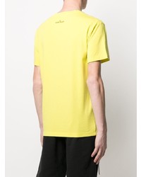 gelbes bedrucktes T-Shirt mit einem Rundhalsausschnitt von Stone Island