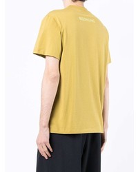 gelbes bedrucktes T-Shirt mit einem Rundhalsausschnitt von Qasimi