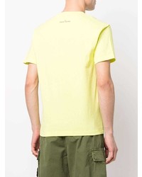 gelbes bedrucktes T-Shirt mit einem Rundhalsausschnitt von Stone Island