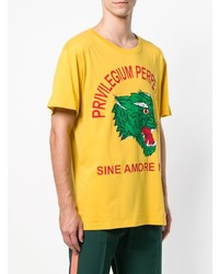 gelbes bedrucktes T-Shirt mit einem Rundhalsausschnitt von Gucci