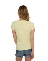 gelbes bedrucktes T-Shirt mit einem Rundhalsausschnitt von SOCCX